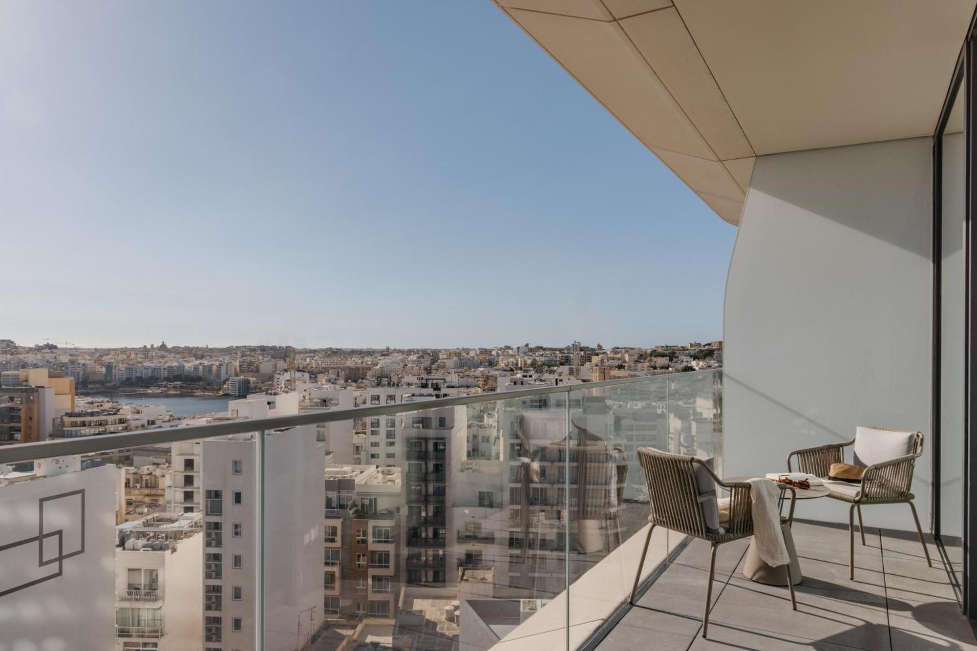 Me Malta By Melia Hotel Saint Julian's Luaran gambar